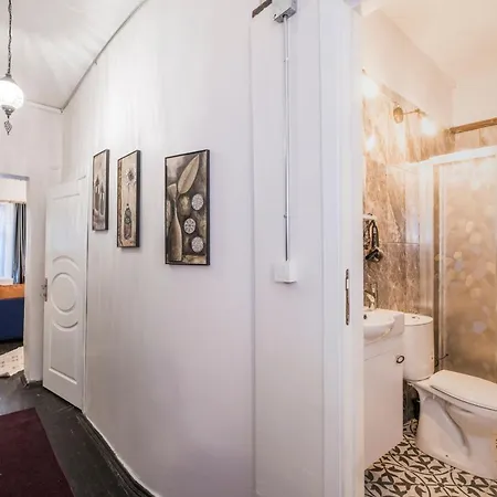 The Pub Beyoglu Apartament