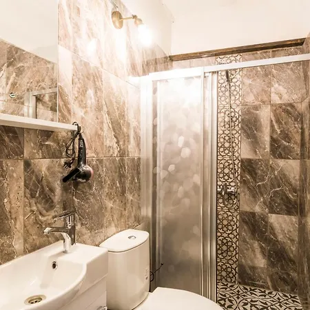 The Pub Beyoglu Apartament